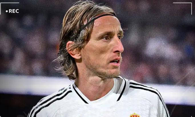 莫德里奇正式宣布退役，结束13年皇马生涯，最后一战将于伯纳乌球场上演