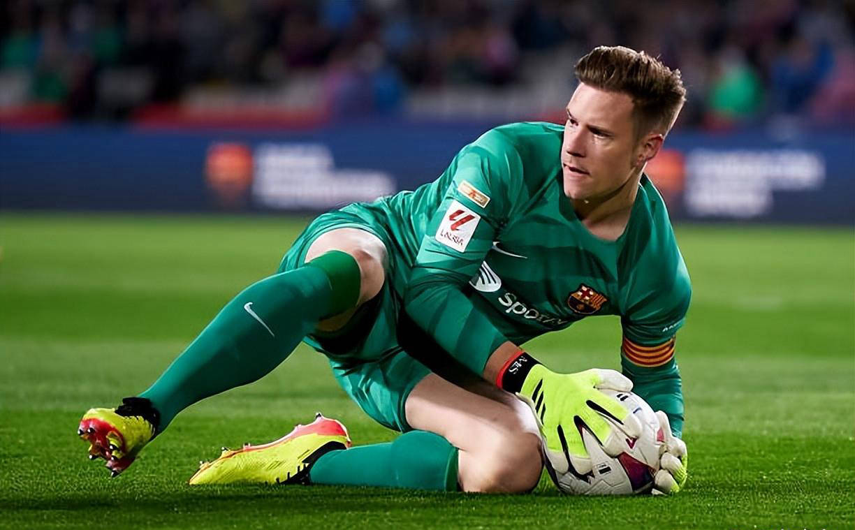 西甲引入延迟注册新规有助于解决巴萨更衣室内部矛盾问题