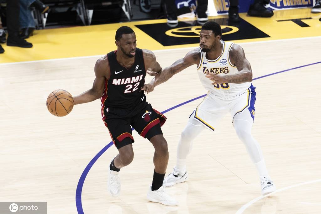 曝勇士对维金斯感兴趣 去年曾拿他换来巴特勒